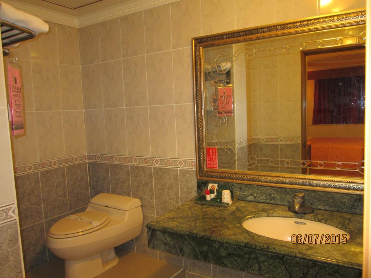 Huangjia Motel Tainan Luaran gambar