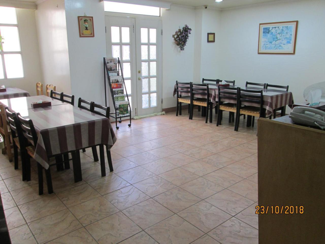Huangjia Motel Tainan Luaran gambar